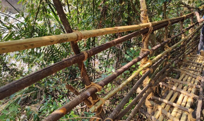 One Day Tour: Mawryngkhang Bamboo Trek – The King of Stones Adventure